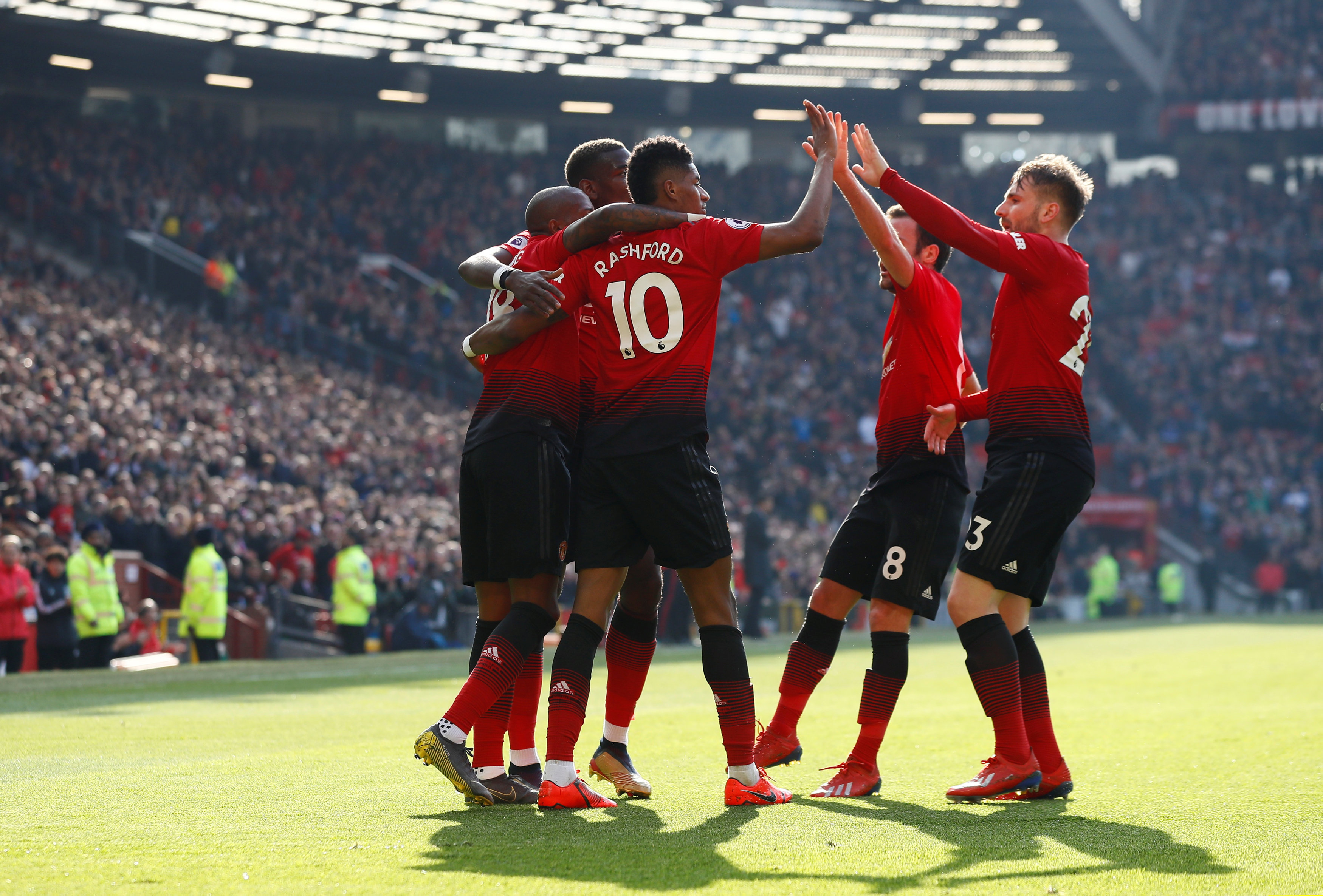 展示如何通 展示如何通